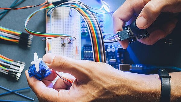 How to Process A Fast Turnaround PCB Prototype? How to Process A Fast Turnaround PCB Prototype?