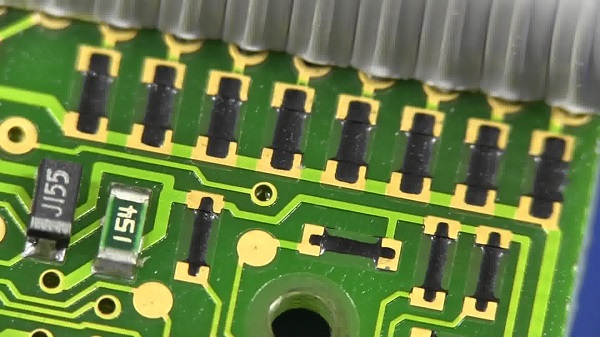 How Does an Integrated Circuit Work in PCB Manufacturing Process? How Does an Integrated Circuit Work in PCB Manufacturing Process?