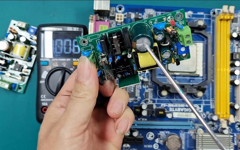 How to measure the quality of capacitance on a circuit board How to measure the quality of capacitance on a circuit board