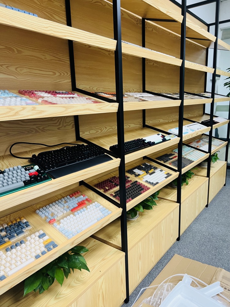how do keyboard pcbs work?